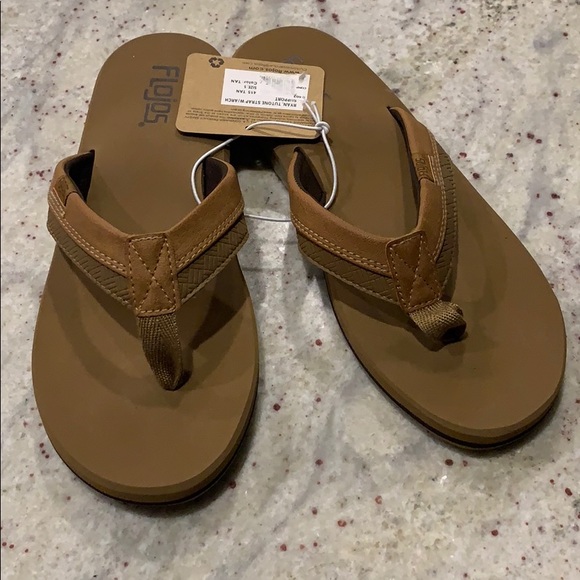 Boys Flojos Flip Flops in Tan SZ 5 - Picture 1 of 5